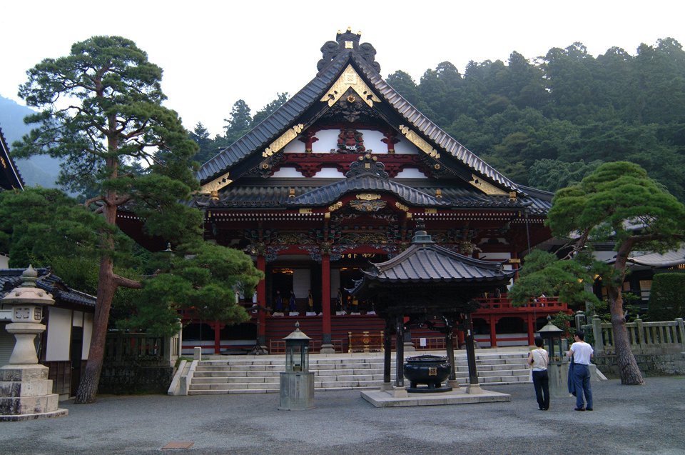 日蓮宗の本山 身延山久遠寺写真集